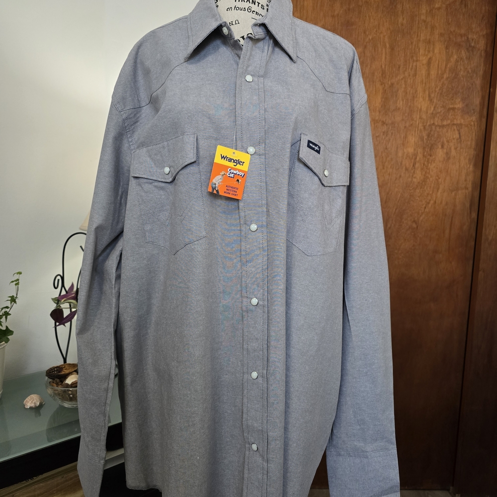 Wrangler Men's Gray Shirt